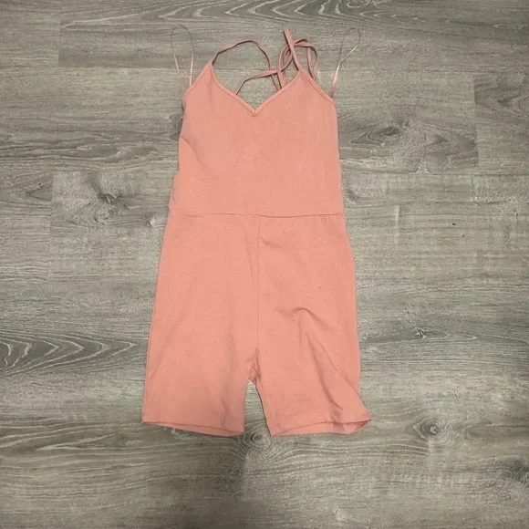 NWOT Mauve Fashion Nova Romper - Picture 3 of 4